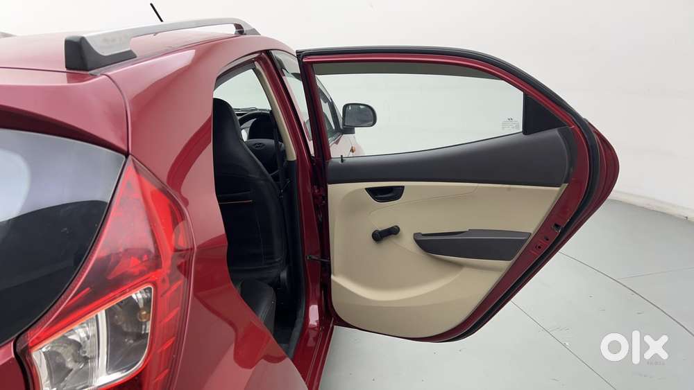Hyundai Eon Era +, 2017, Petrol