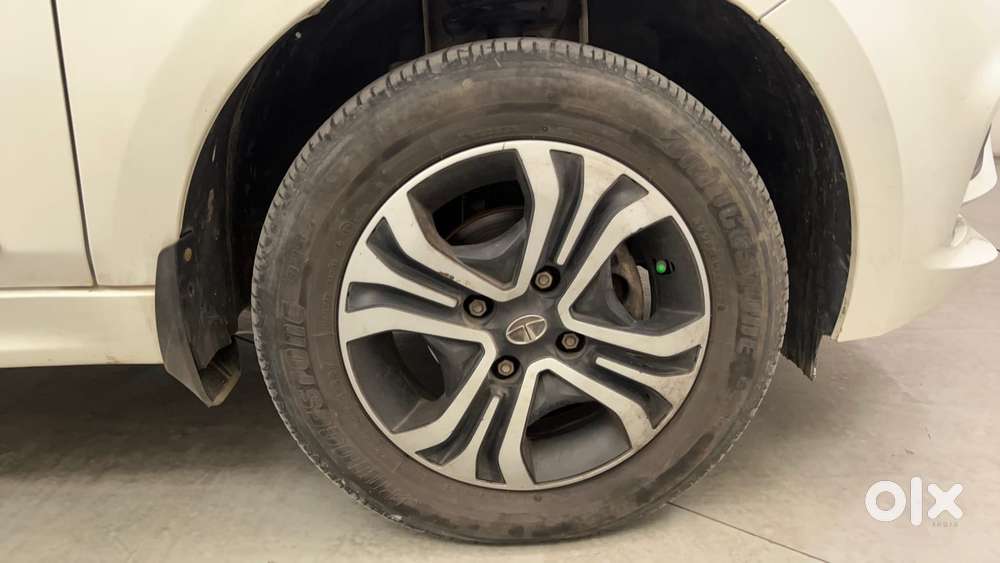 Tata Tiago 1.2 Revotron Xt Cng, 2023, Cng & Hybrids