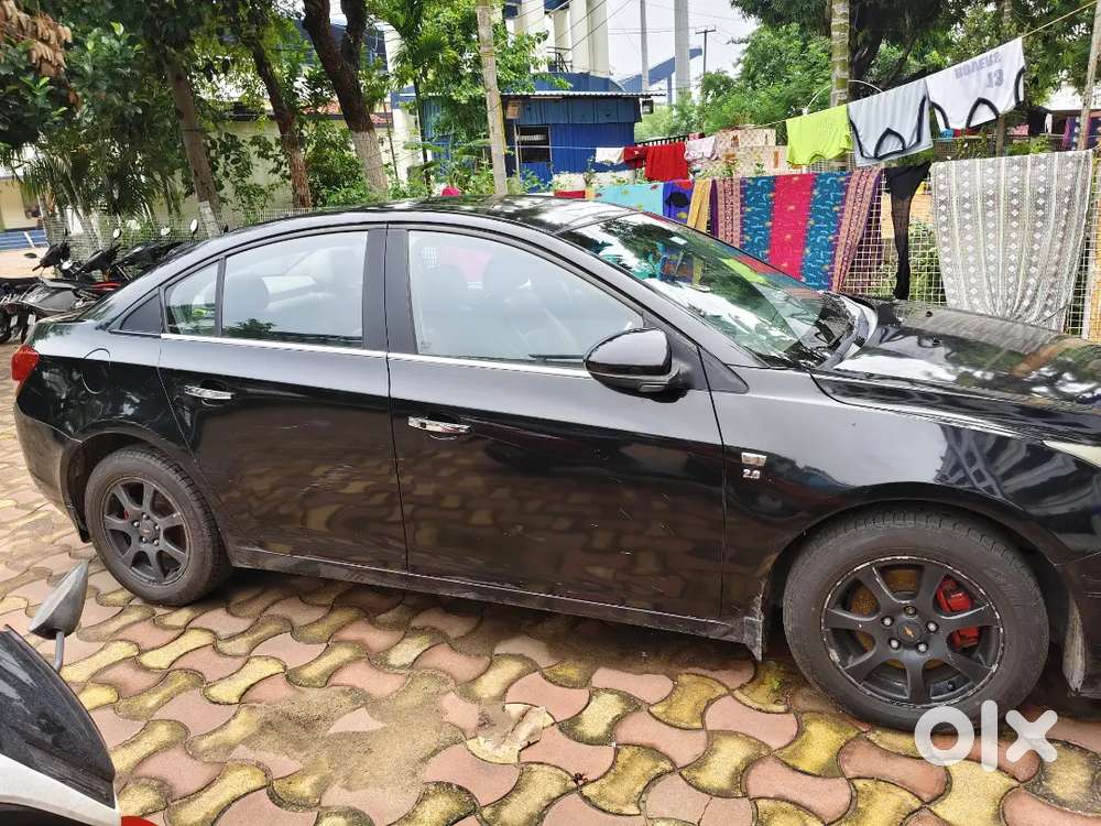 Chevrolet Cruze Ltz 2010-11, Diesel Car,good Condition