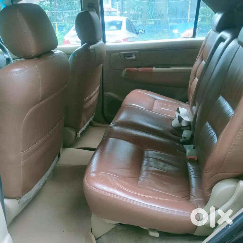 Toyota Fortuner 2009 Diesel Well Maintained