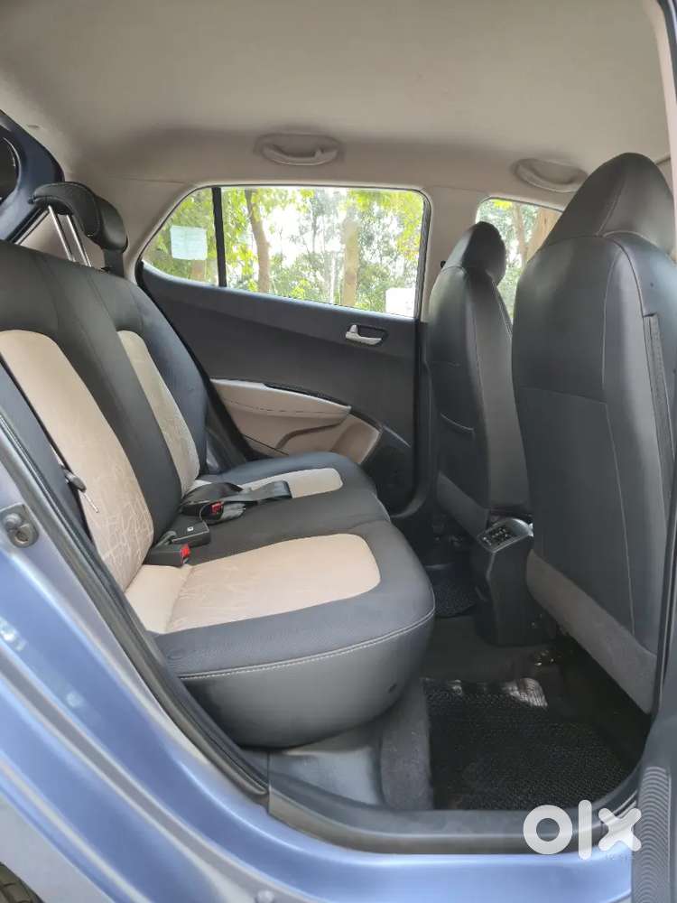 Hyundai Grand I10 Automatic 2014, Petrol Well Maintained