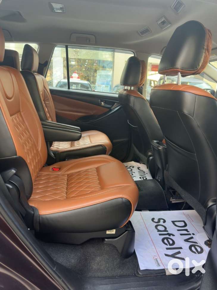 Toyota Innova Crysta [2020-ongoing] 2.4 Gx At 7 Str, 2021, Diesel