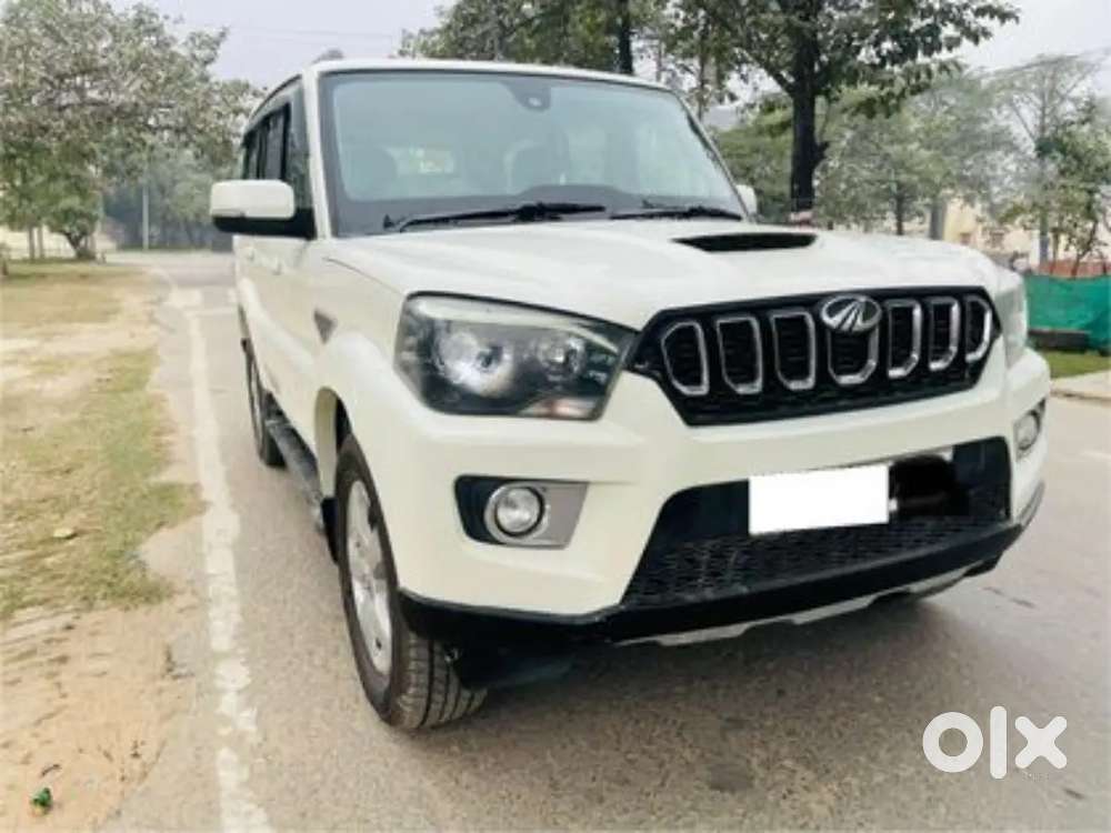 Mahindra Scorpio 2022 Diesel 70000 Km Driven
