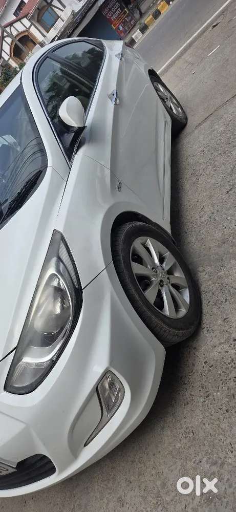 Hyundai Verna 2011 Diesel Well Maintained