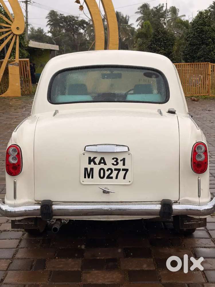 Ambassador Ambassador 1993 Diesel 98000 Km Driven