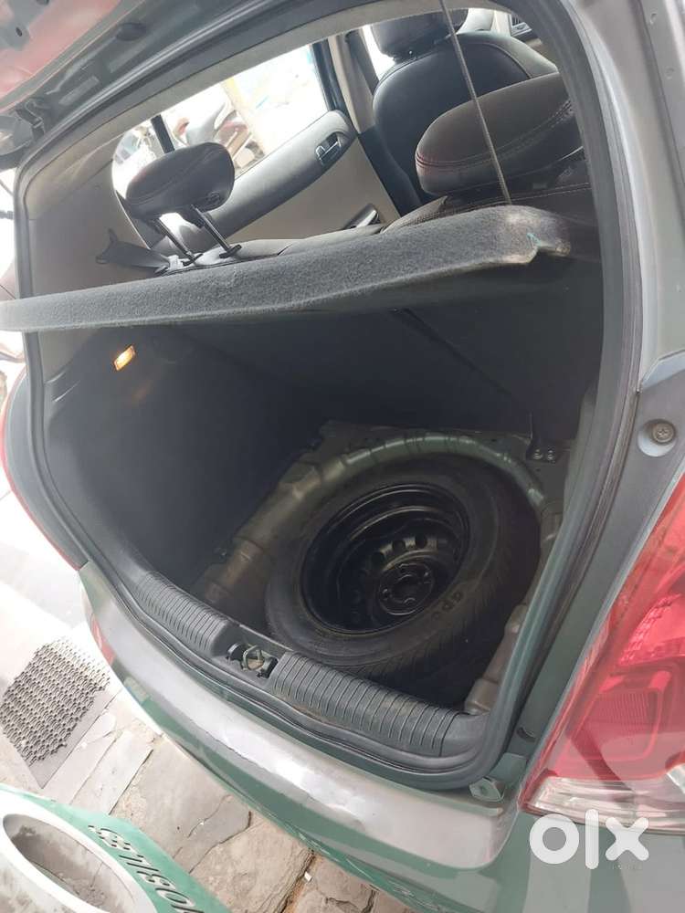 Hyundai I20 Petrol Manual 2013