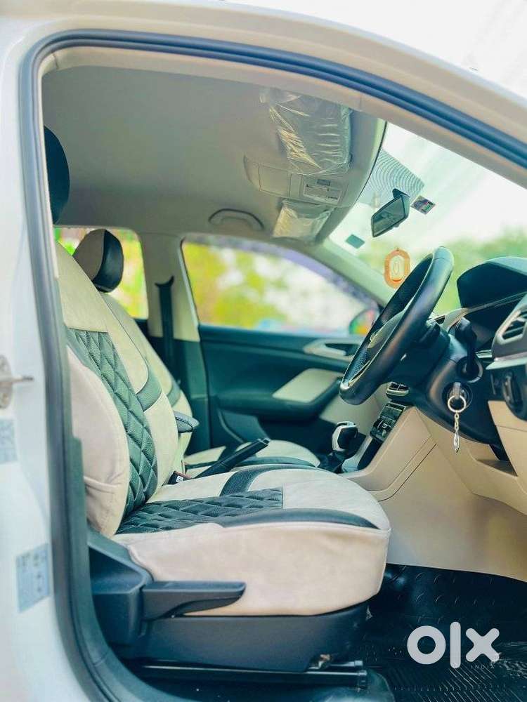 Volkswagen Taigun 1.0 Tsi Highline At, 2025, Petrol