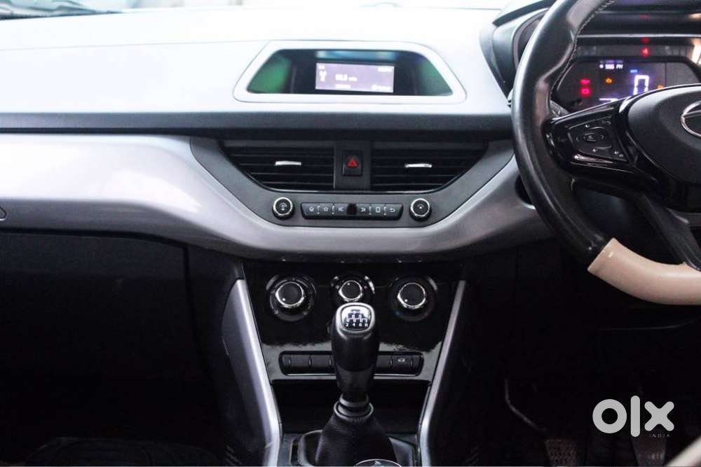 Tata Nexon 1.2 Revotron Xm (s), 2023, Petrol