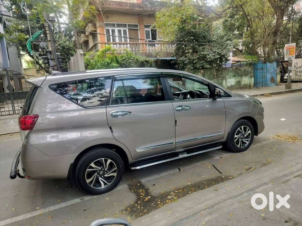 Toyota Innova Crysta 2.4 V, 2023, Diesel
