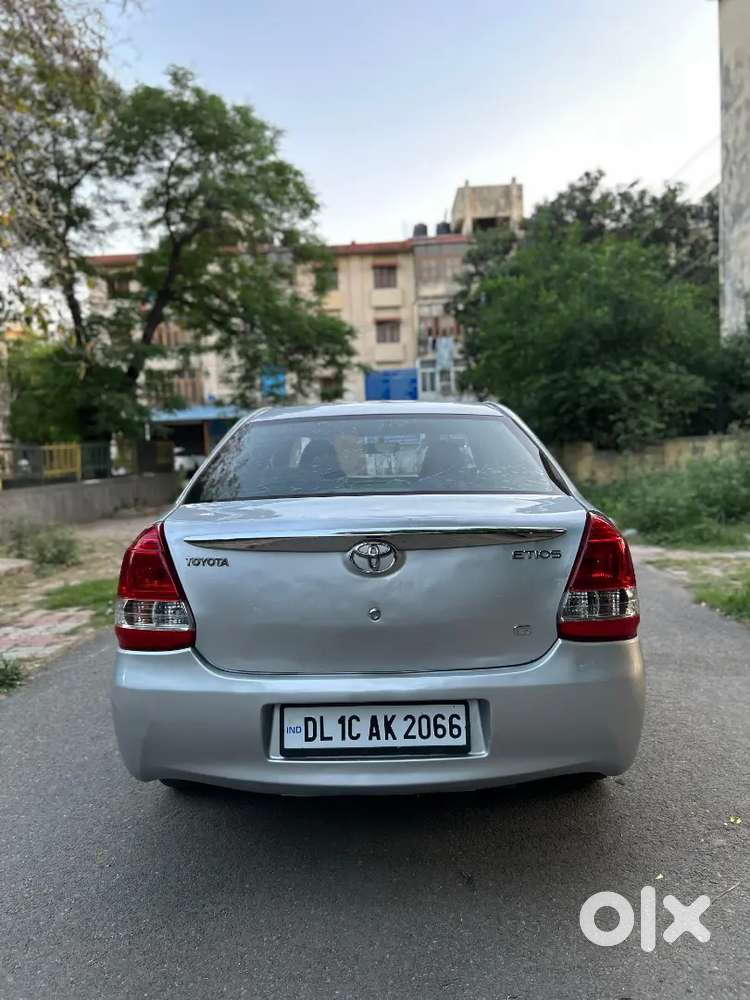 Toyota Etios 2012 Petrol Well Maintained