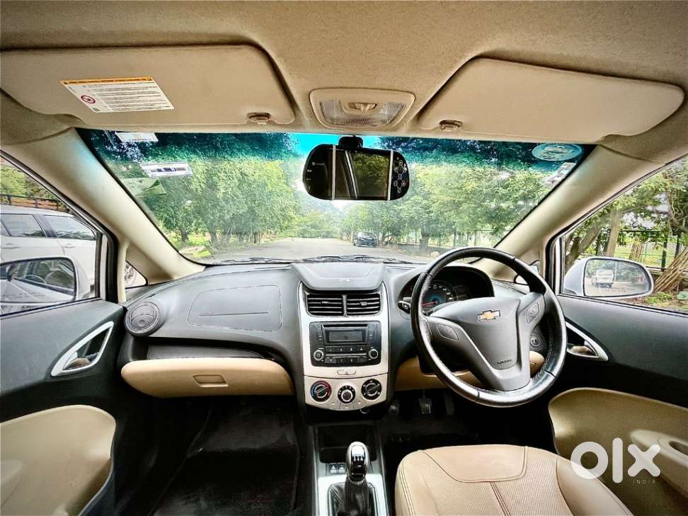 Chevrolet Sail Lt Abs, 2015, Petrol