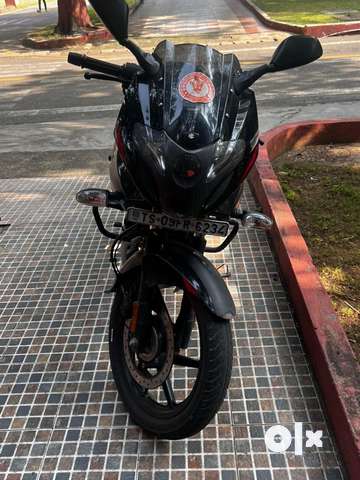 Pulsar 220F 2021 with ABS Motorcycles 1790725630