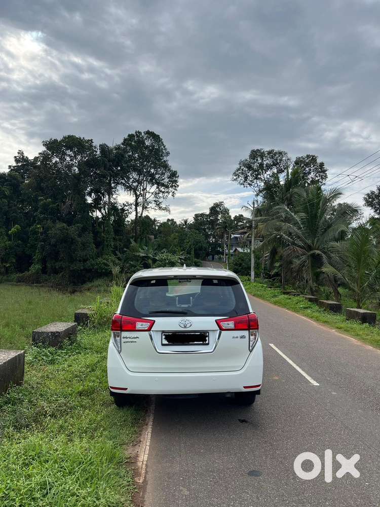 Toyota Innova Crysta 2016 December Diesel Automatic