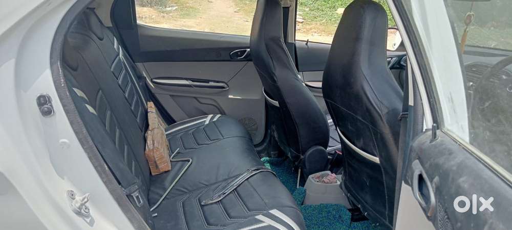 Tata Tiago 1.2 Revotron Xt (o), 2022, Petrol