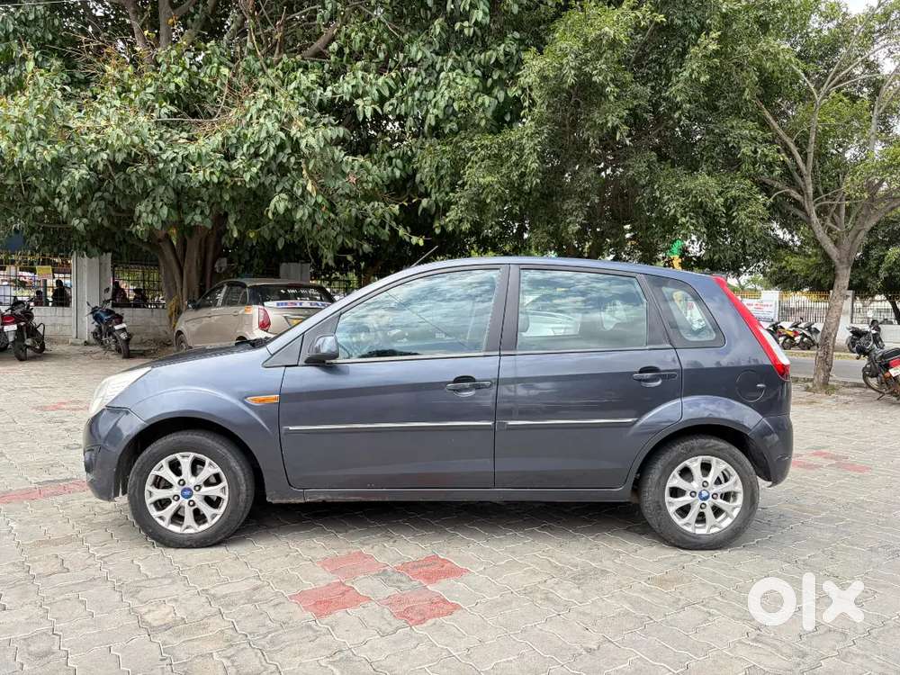 Ford Figo Titanium 2013 Diesel Manual