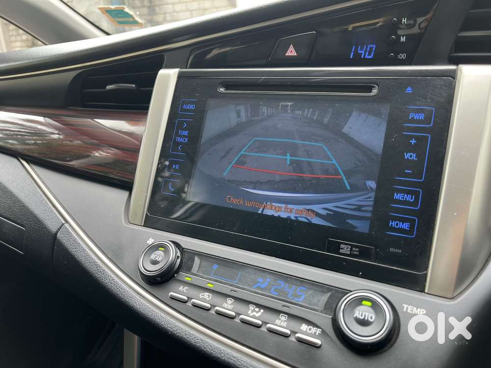 Toyota Innova Crysta 2.4 Zx Mt, 2017, Diesel