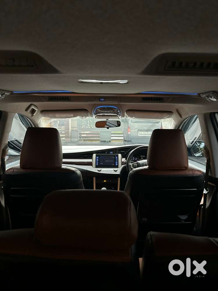 Toyota Innova Crysta 2017