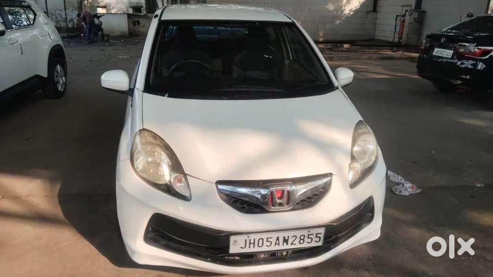 Honda Brio 2012 Petrol Well Maintained