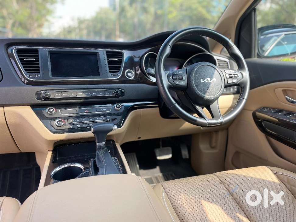 Kia Carnival Limousine Plus 7 Str, 2022, Diesel