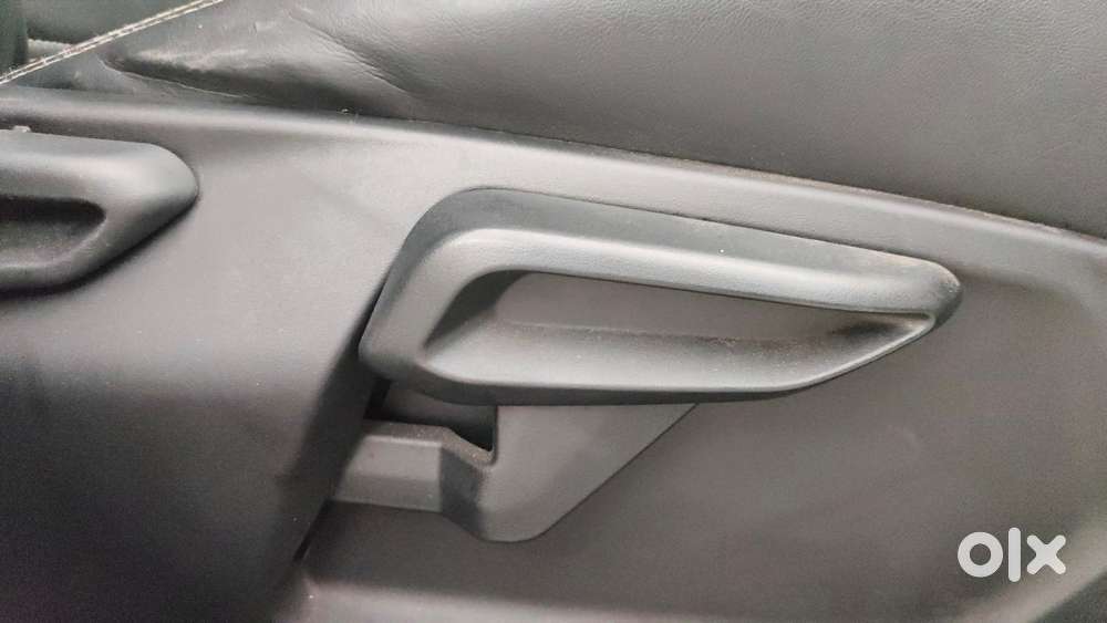 Tata Tiago 1.2 Revotron Xza, 2020, Petrol