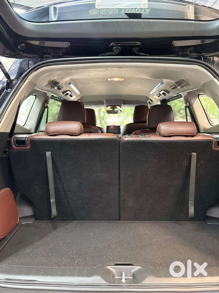 Toyota Innova Hycross 2.0 Vx Hybrid 7 Str, 2025, Petrol