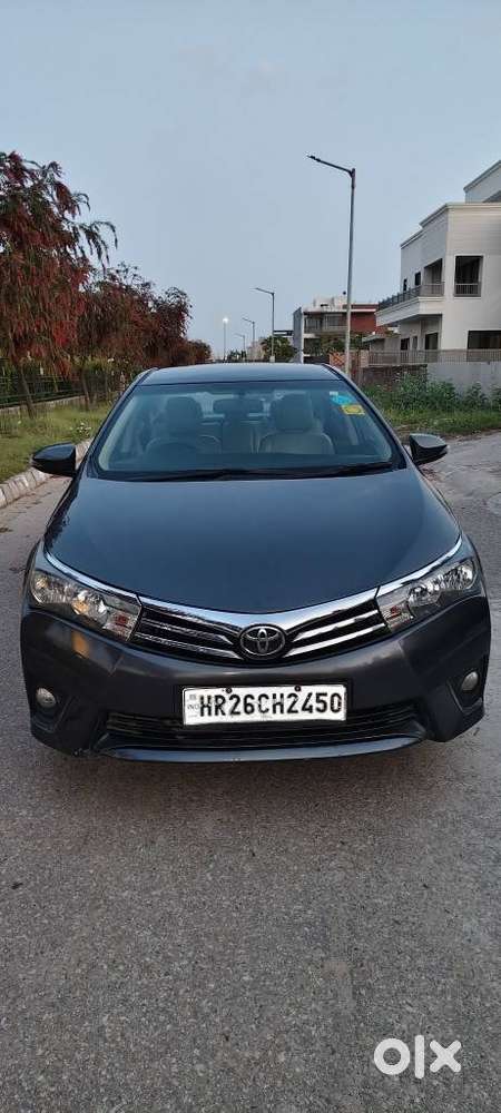 Toyota Corolla Altis 2010-2013 G, 2014, Petrol