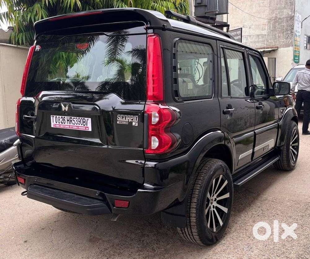 Mahindra Scorpio Classic, 2026, Diesel