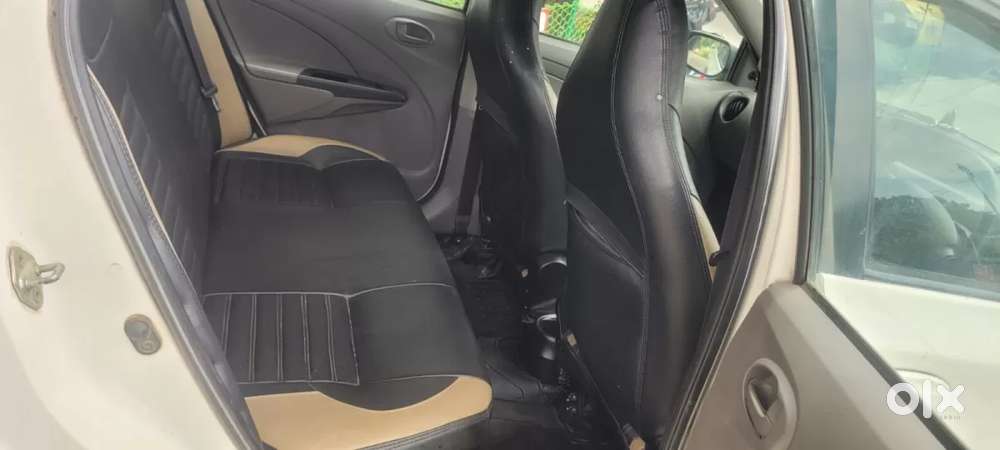 Toyota Etios 1.5 G, 2011, Petrol