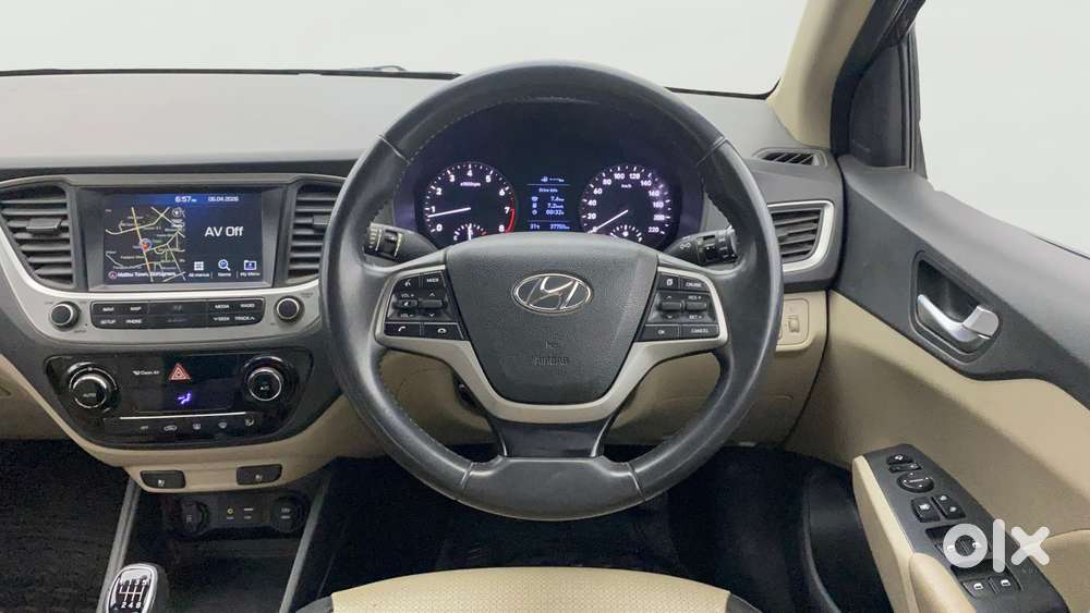 Hyundai Verna 1.6 Sx (o) Vtvt, 2018, Petrol