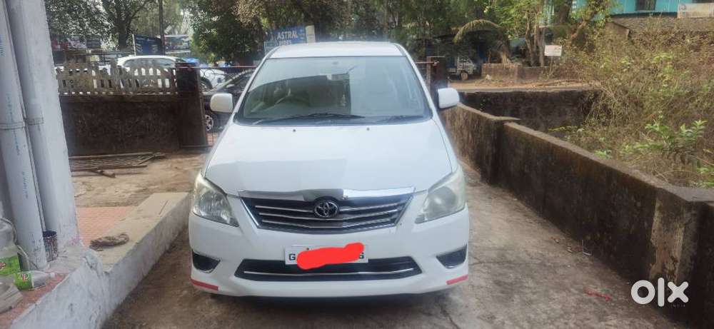 Toyota Innova 2.5 G (diesel) 7 Seater Bs Iv, 2013, Diesel
