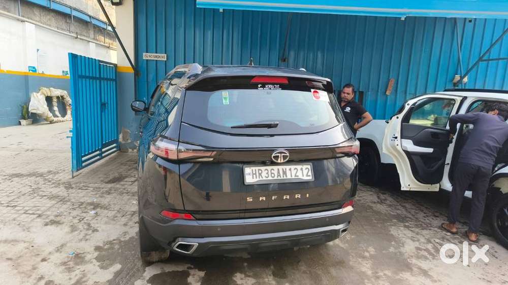 Tata Safari Dark Edition Xt+ Extended Warranty Till Sept 2027