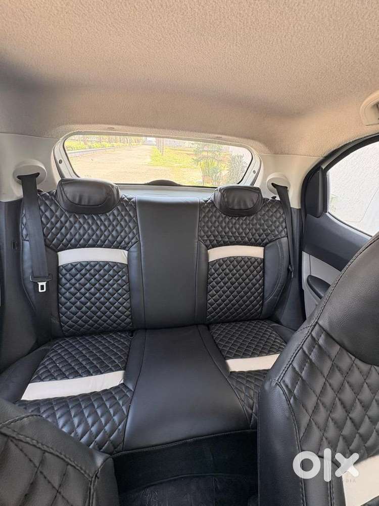 Tata Tiago Petrol Car 2016