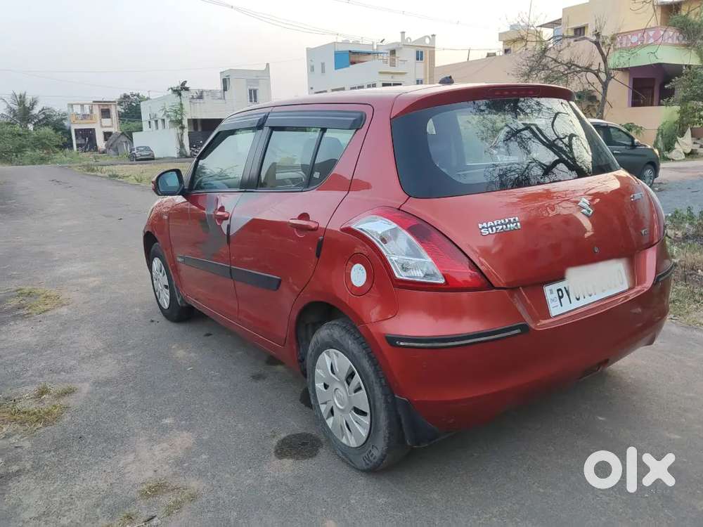 Maruti Suzuki Swift 2014 Diesel 122000 Km Driven