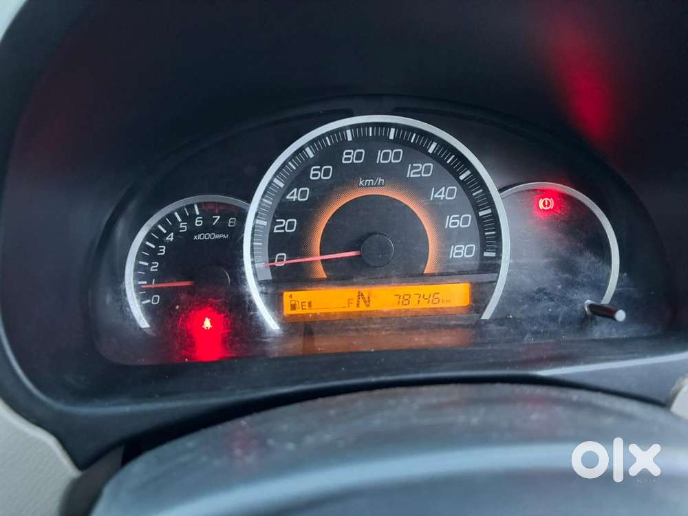 Maruti Suzuki Wagon R 1.0 Vxi Amt, 2016, Petrol