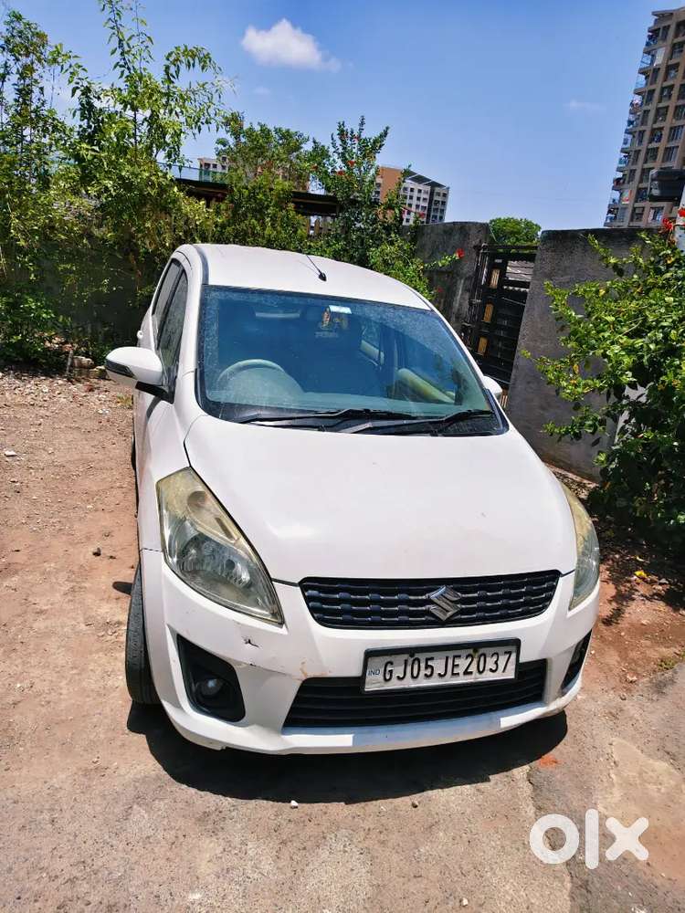 Maruti Suzuki Ertiga 2013 Diesel 93000 Km Driven