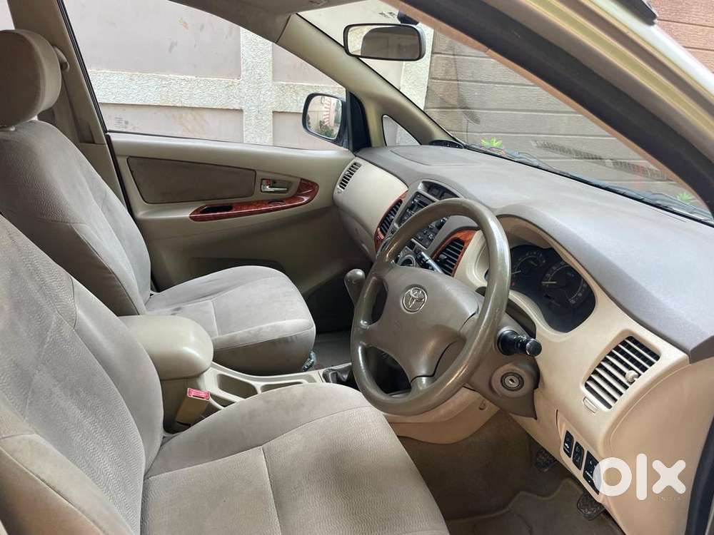 Toyota Innova 2.5 V 7 Str, 2006, Diesel
