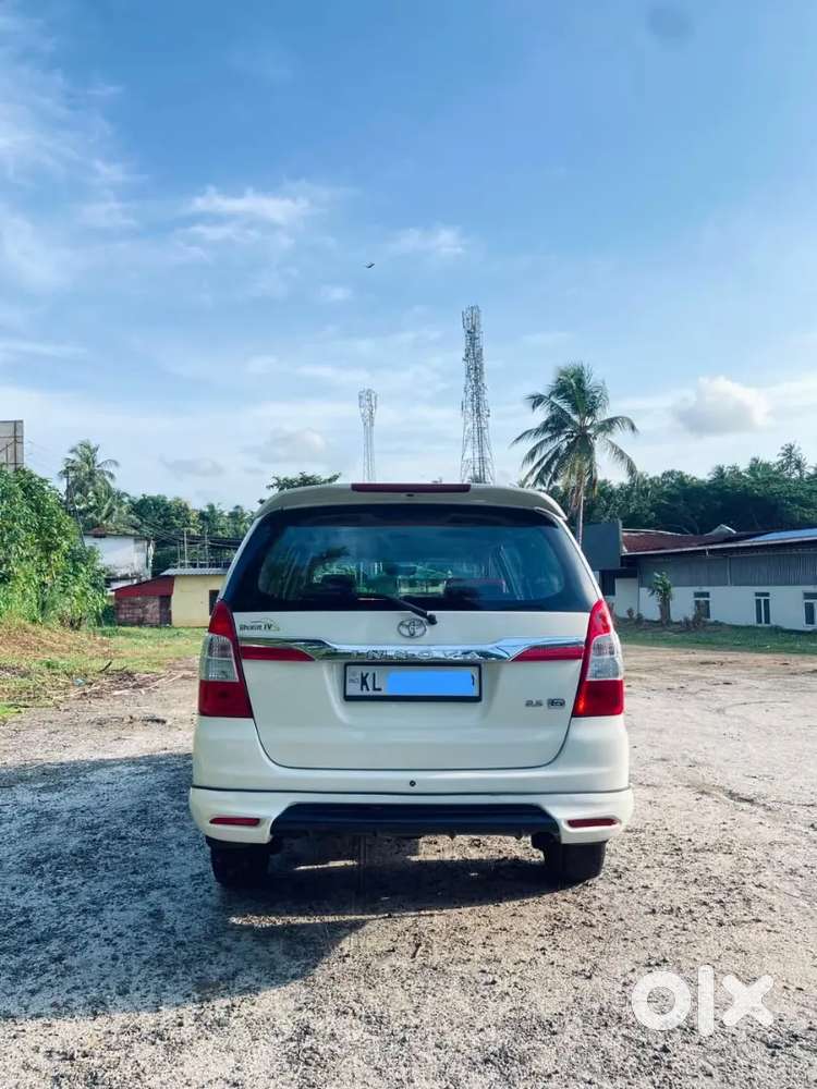 Toyota Innova 2.5 G 2016