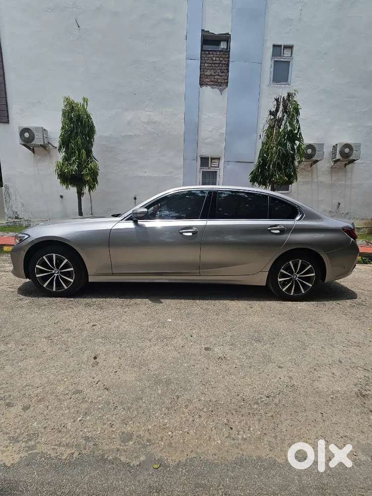 Newcondition Bmw 330 Li 2022 Petrol (all Service/repair Done From Bmw)