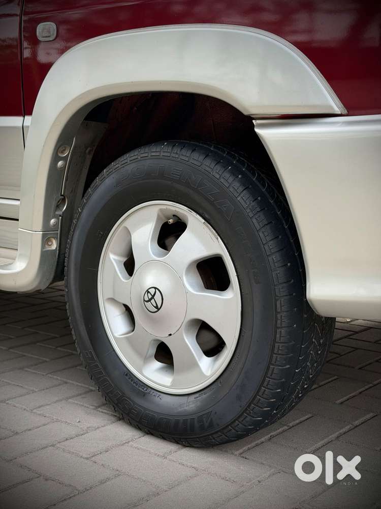 Toyota Qualis Rs, 2004, Petrol