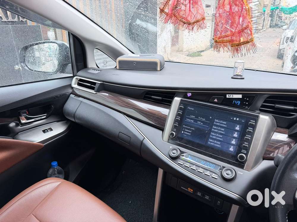 Toyota Innova Crysta 2022