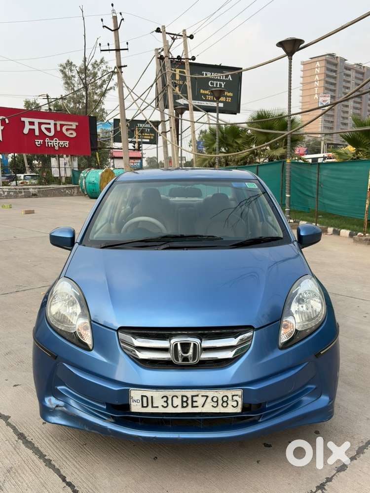 Honda Amaze Petrol 2013