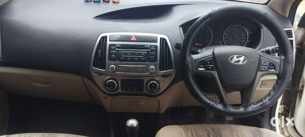 Hyundai I20 Petrol Spotz, 2014, Petrol