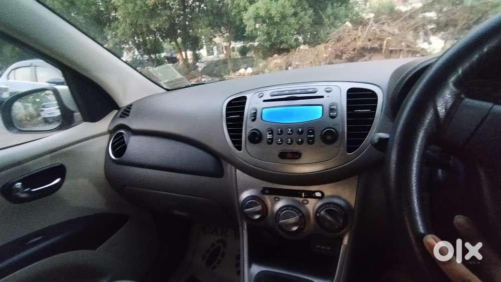 Hyundai I10 Sportz, 2011, Petrol