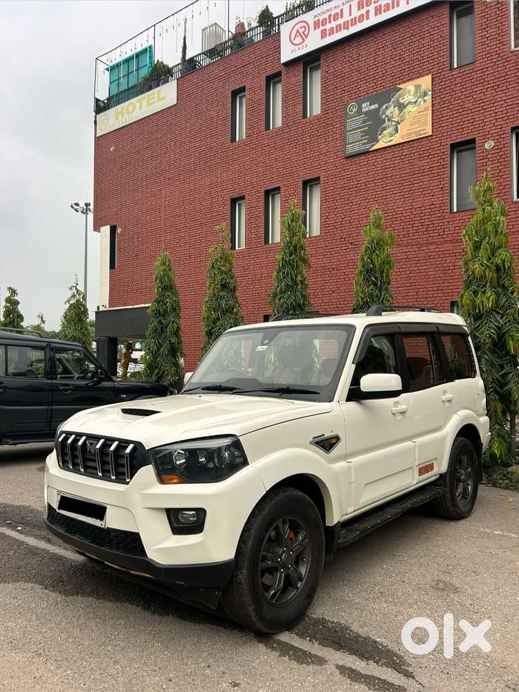 Mahindra Scorpio Classic 2.2 S 11 Mt 7 Str, 2017, Diesel