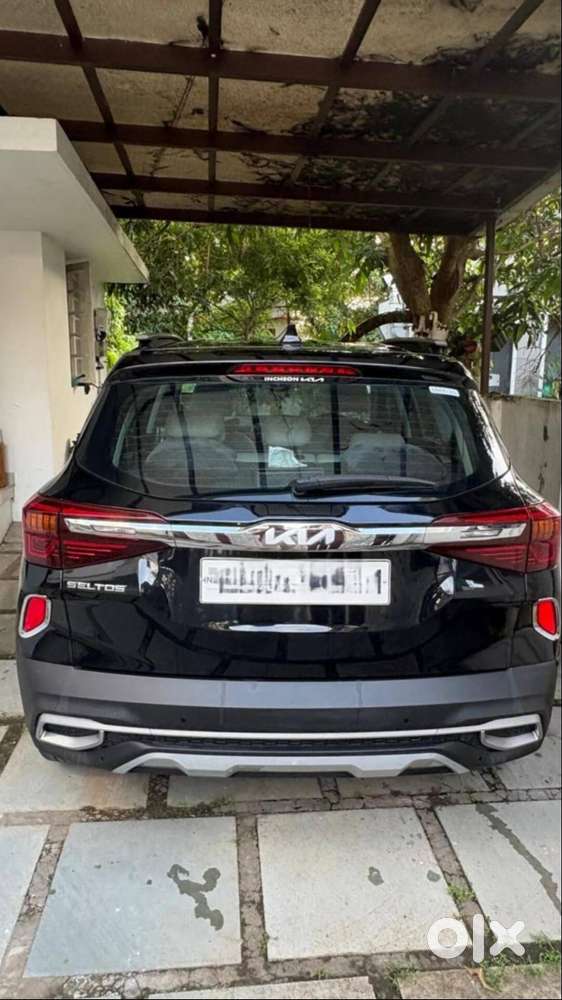 Kia Seltos 2021 Model, Black Color, 5 Years