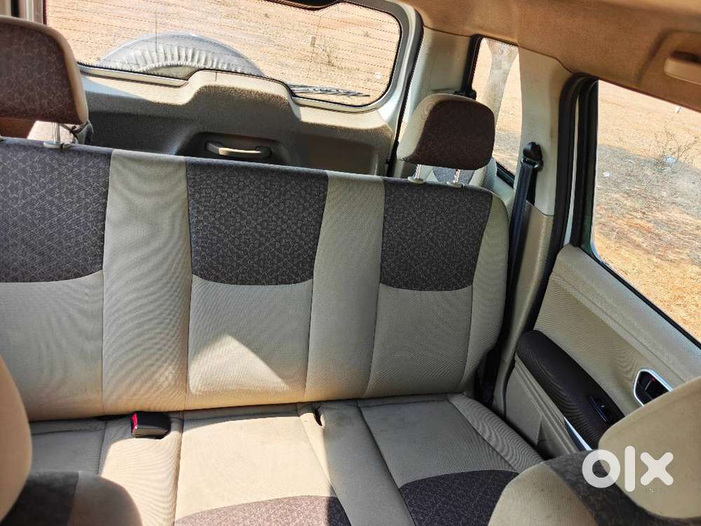 Manindra Tuv300 T8 2017 Diesel – Good Condition And Well Maintained