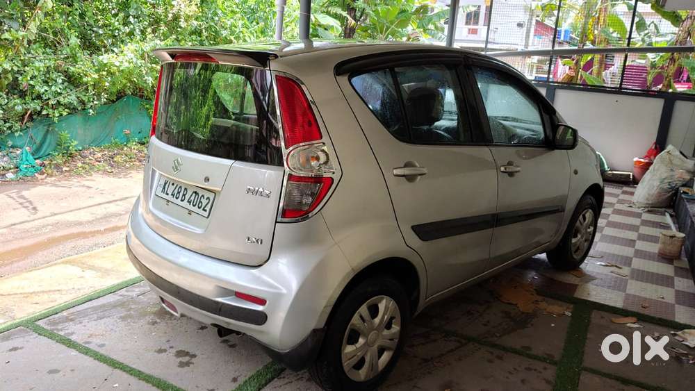 Maruti Suzuki Ritz Lxi, 2010, Petrol