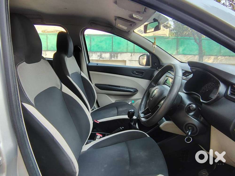 Renault Triber Rxl, 2022, Petrol