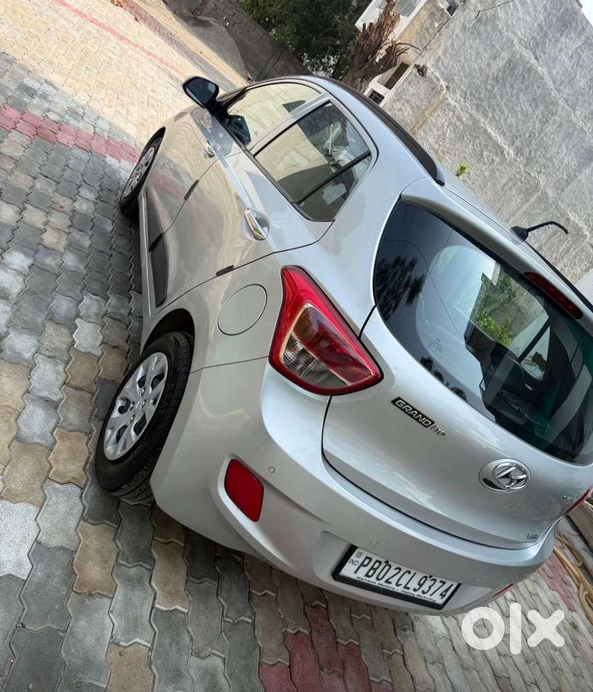 Hyundai Grand I10 Sportz 2014 Petrol