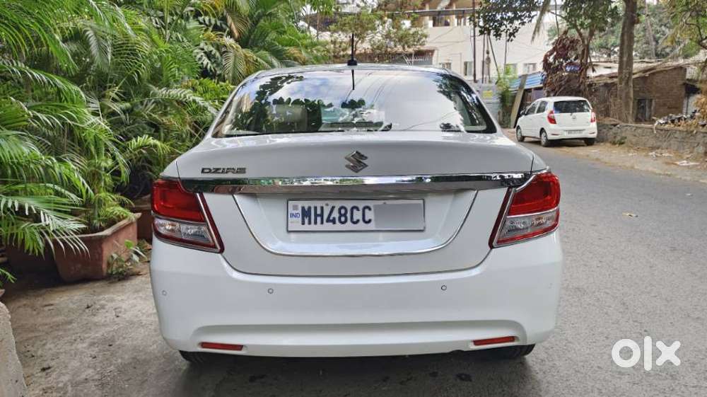 Maruti Suzuki Dzire 1.2 Vxi, 2022, Petrol